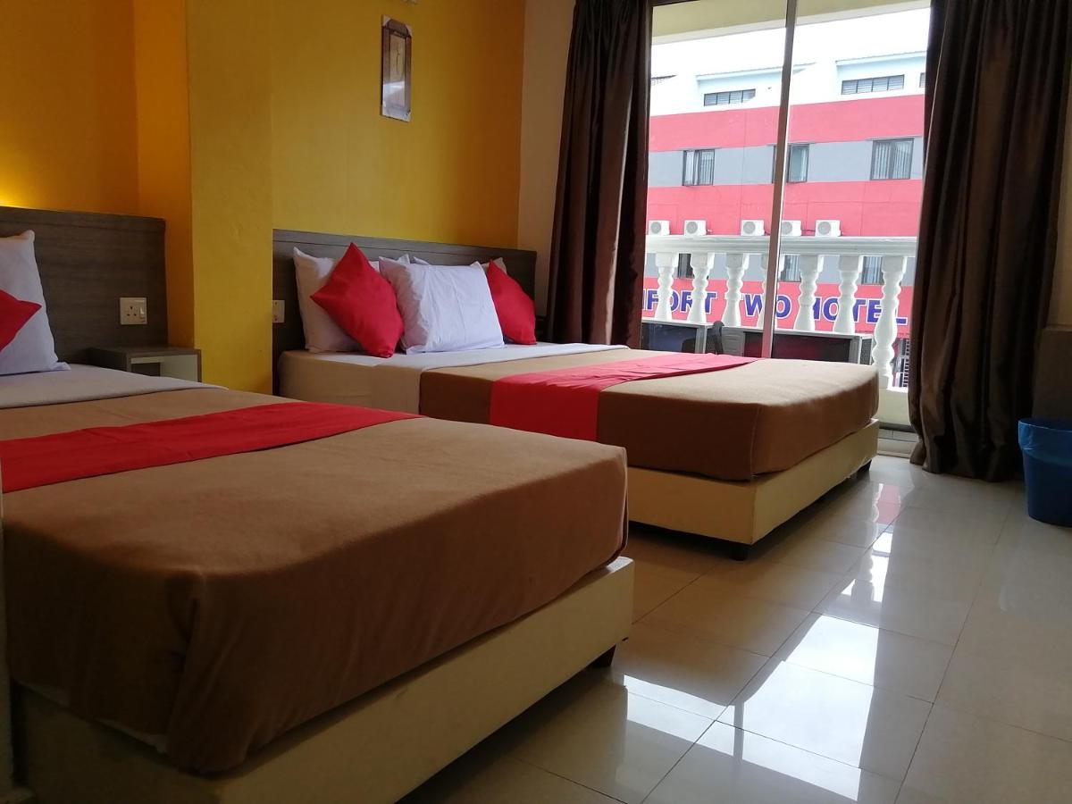 Yellow Mansion Hotel Melaka Raya Zewnętrze zdjęcie