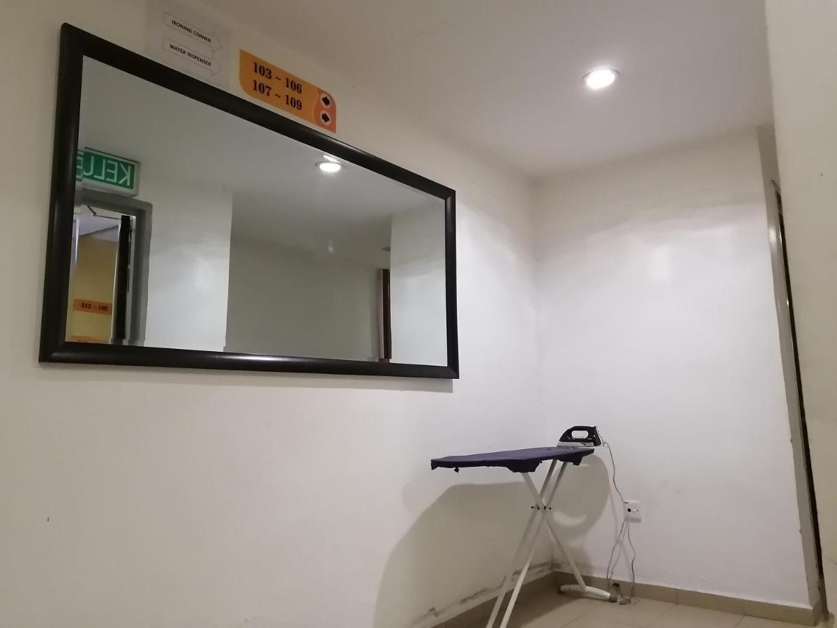 Yellow Mansion Hotel Melaka Raya Zewnętrze zdjęcie