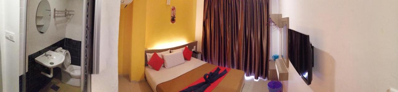 Yellow Mansion Hotel Melaka Raya Zewnętrze zdjęcie