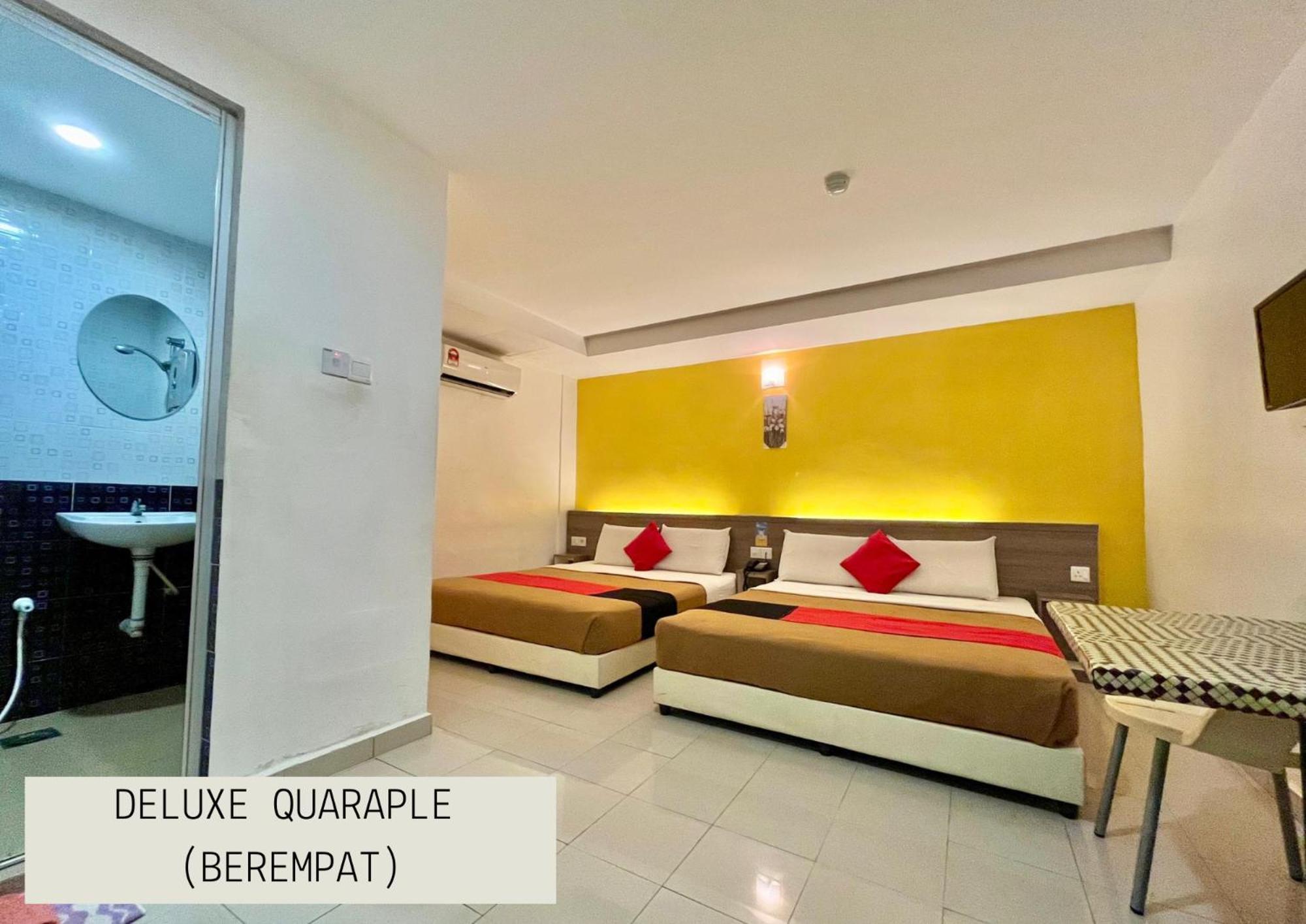 Yellow Mansion Hotel Melaka Raya Zewnętrze zdjęcie