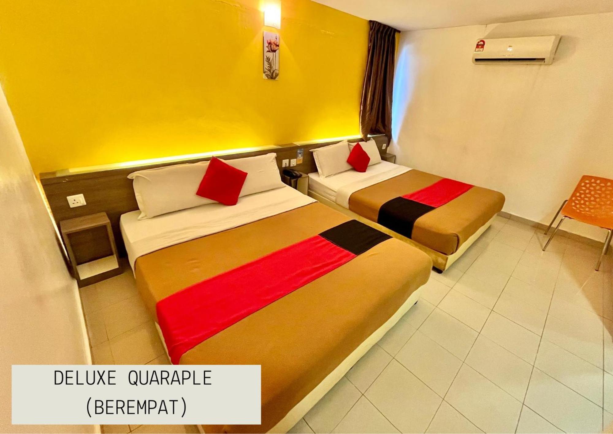 Yellow Mansion Hotel Melaka Raya Zewnętrze zdjęcie