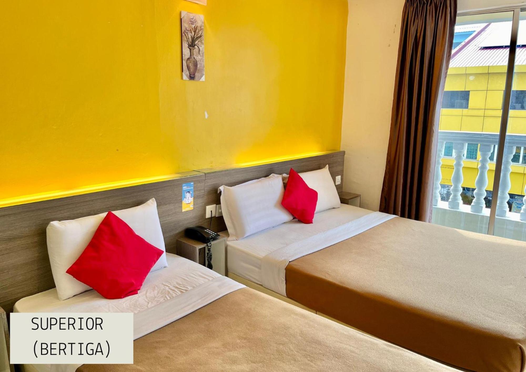 Yellow Mansion Hotel Melaka Raya Zewnętrze zdjęcie